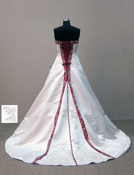 Robe de Mari�e Blanche et Rouge 2012